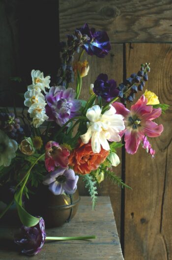 "Dutch Masters" Centerpiece Workshop - Spring 2024 - Image 2
